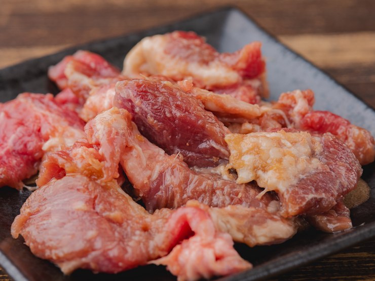 手切りのラム肉